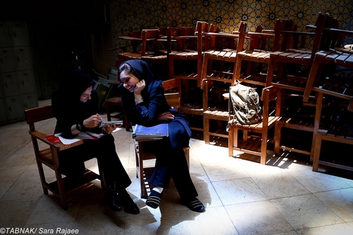 بـایـدها و نـبـایـدهای مواجهه با اســـاتــیــد کدامند؟